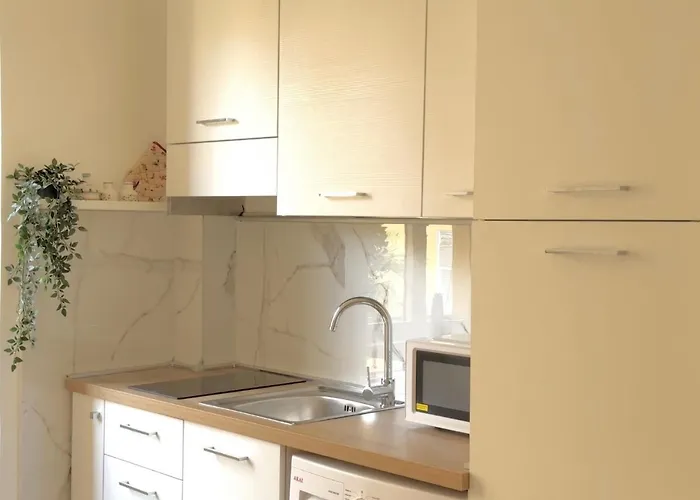Cozy Apartment In Rome